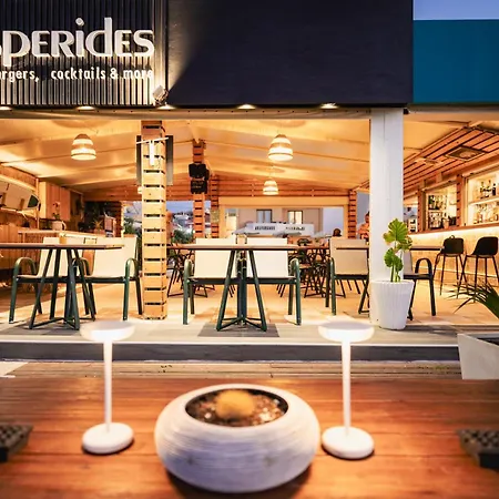 Aparthotel Esperides