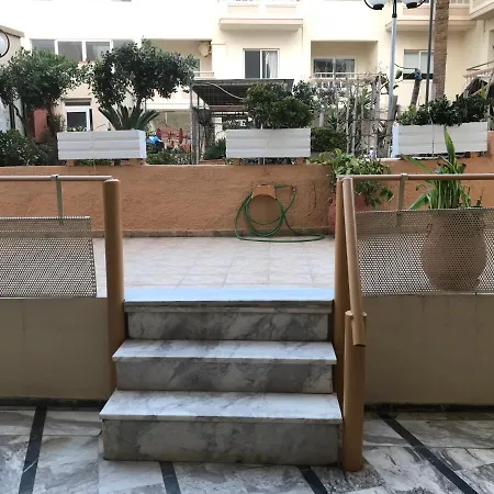 Esperides Aparthotel 2*