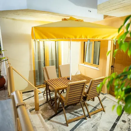 Aparthotel Esperides 2*